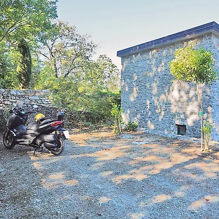 Semesterbostad Casa Ginestra