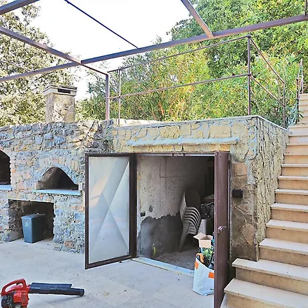 Semesterbostad Casa Ginestra