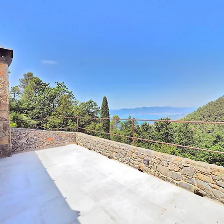 Casa Ginestra Hébergement de vacances Lerici