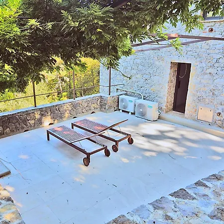 Casa Ginestra *